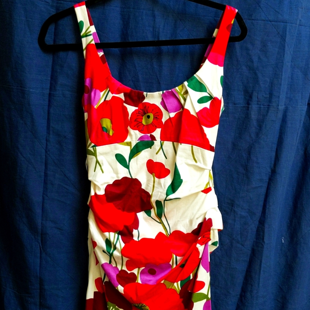 Slimming Floral Dress